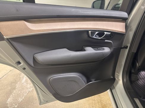 Used 2026 Volvo XC90 B6 Plus w/ Protection Package Premier image 20