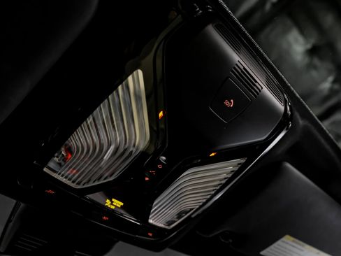 Used 2020 BMW 330i Sedan w/ Convenience Package image 29