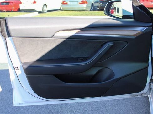 Used 2023 Tesla Model 3 Long Range image 10