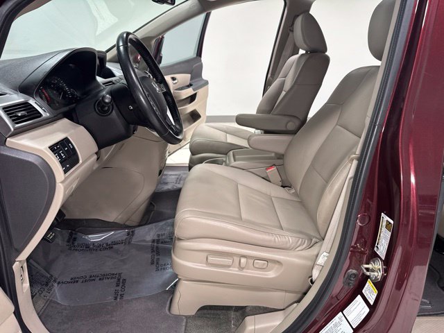 Used 2017 Honda Odyssey Touring Elite image 16