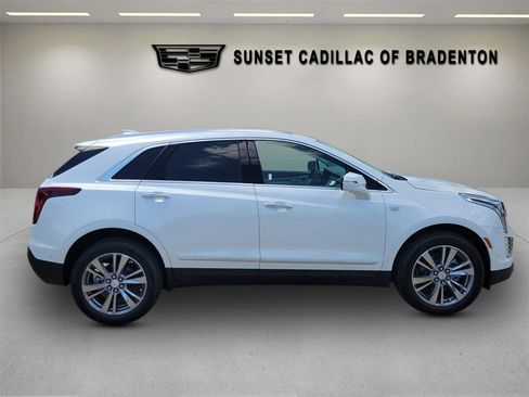 New 2026 Cadillac XT5 Premium Luxury w/ Driver Assist Package FWD image 3