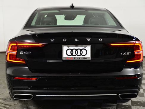 Used 2019 Volvo S60 T6 Inscription image 10