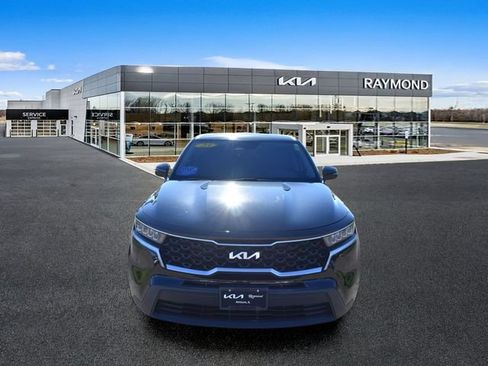 Certified 2023 Kia Sorento LX AWD/4WD image 9