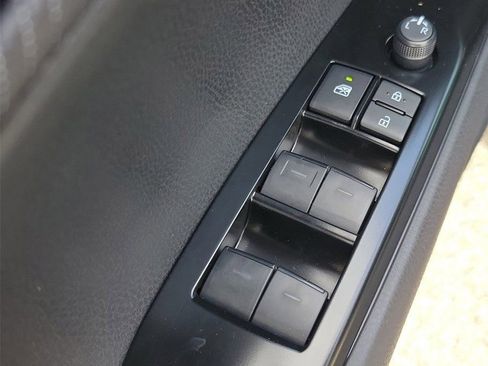 New 2026 Toyota Camry SE image 14