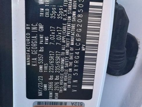 Used 2023 Kia Sorento LX image 34