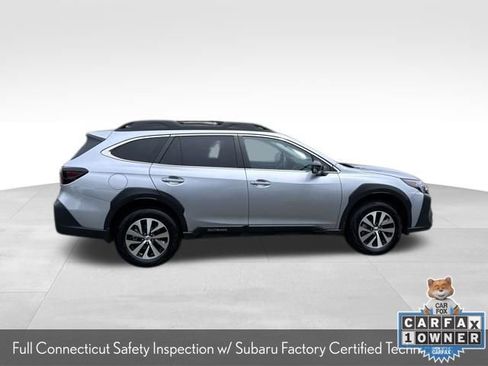 Used 2025 Subaru Outback Premium AWD/4WD image 9