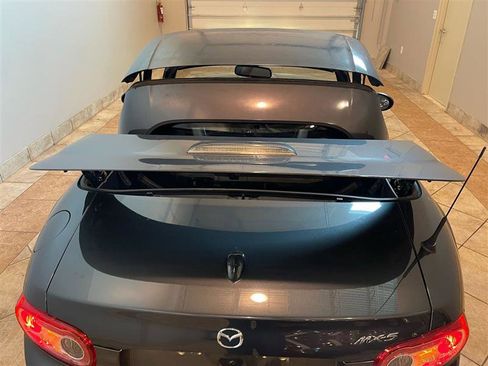 Used 2014 MAZDA MX-5 Miata Grand Touring w/ Premium Package image 9