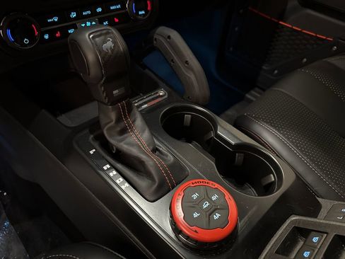 New 2025 Ford Bronco Raptor image 13