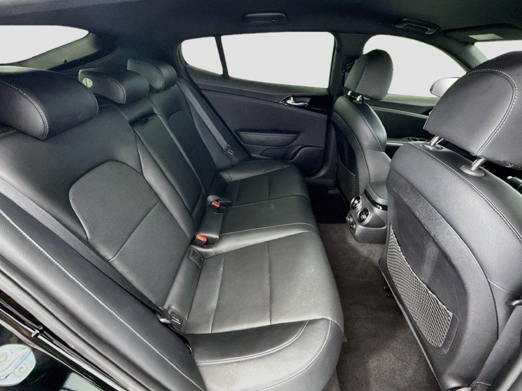 Used 2020 Kia Stinger GT-Line RWD image 20