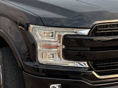 Used 2018 Ford F150 Lariat w/ Equipment Group 502A Luxury AWD/4WD image 29