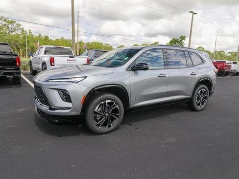 New 2025 Buick Enclave Sport Touring w/ Power Package image 4