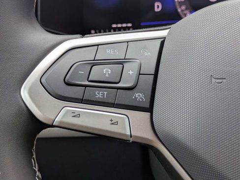 New 2026 Volkswagen Taos S FWD image 23
