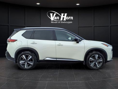 Certified 2023 Nissan Rogue SL w/ SL Premium Package image 59