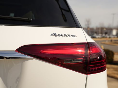 New 2026 Mercedes-Benz GLE 350 4MATIC image 14