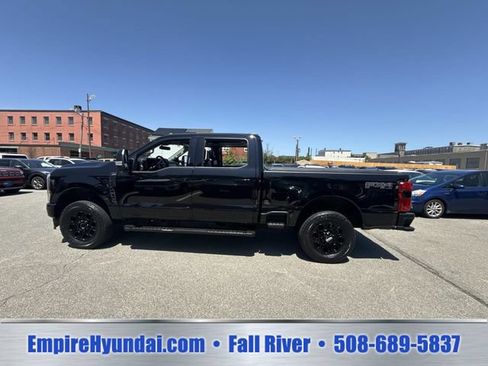 Used 2024 Ford F250 Lariat w/ Lariat Ultimate Package AWD/4WD image 7
