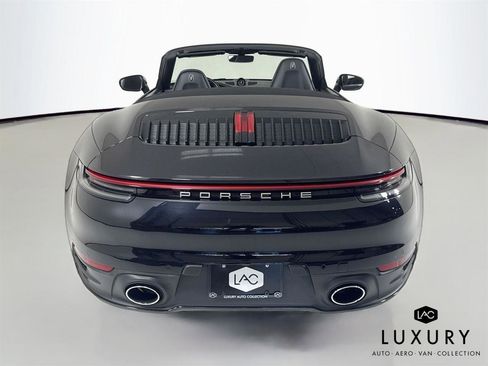 Used 2020 Porsche 911 Carrera S image 7