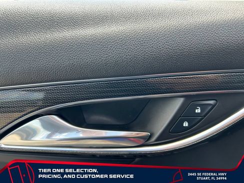 Used 2022 Buick Envision Essence w/ Technology Package I FWD image 12