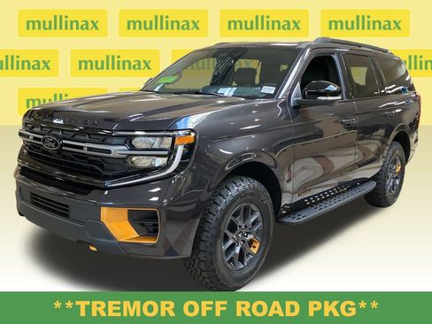 New 2025 Ford Expedition Tremor image 13
