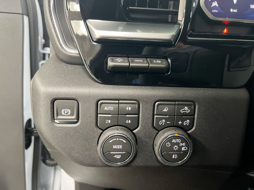 New 2026 Chevrolet Silverado 2500 High Country w/ High Country Premium Package AWD/4WD image 19