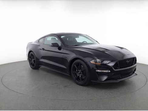 Used 2020 Ford Mustang GT w/ Black Accent Package RWD image 2