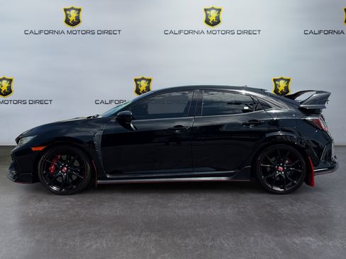 Used 2019 Honda Civic Type R image 2