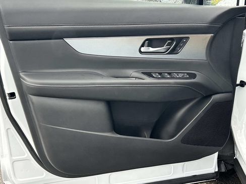 New 2026 Nissan Murano Platinum w/ Cargo Package AWD/4WD image 17