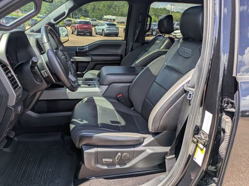 Used 2019 Ford F150 Raptor w/ Equipment Group 802A Luxury image 9