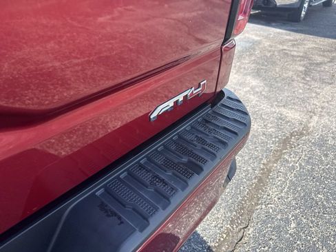Used 2022 GMC Sierra 1500 AT4 w/ AT4 Preferred Package AWD/4WD image 39