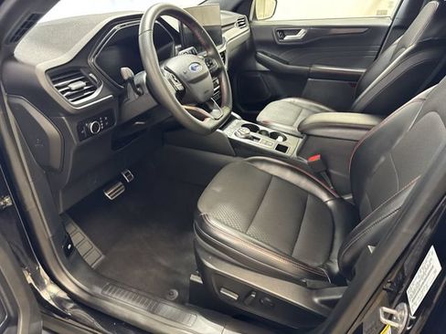 Used 2023 Ford Escape ST-Line w/ Tech Pack #1 FWD image 11