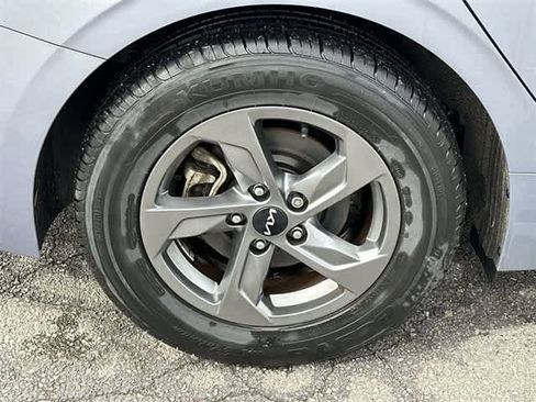 Used 2022 Kia K5 LXS image 22