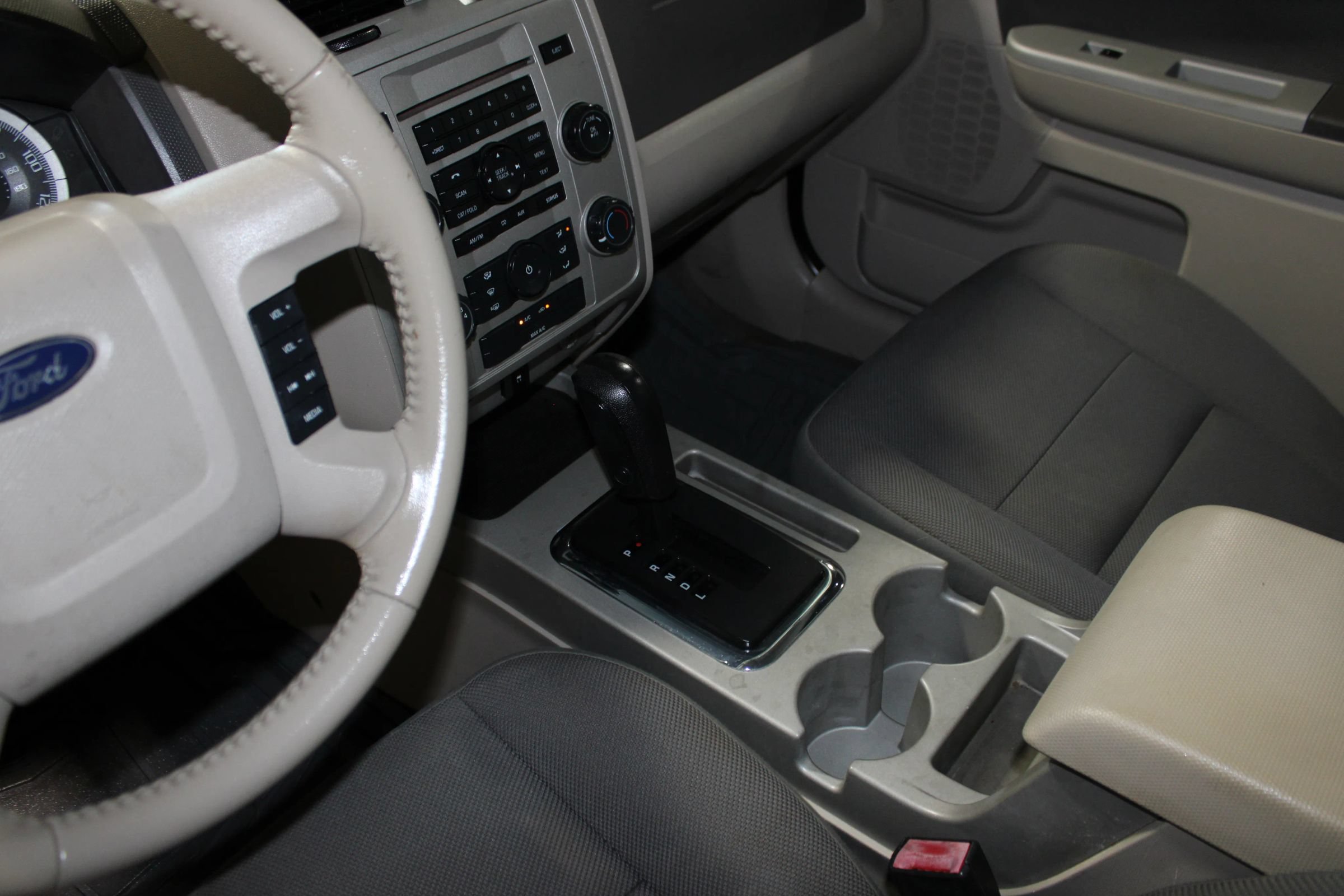Used 2009 Ford Escape XLT FWD image 14
