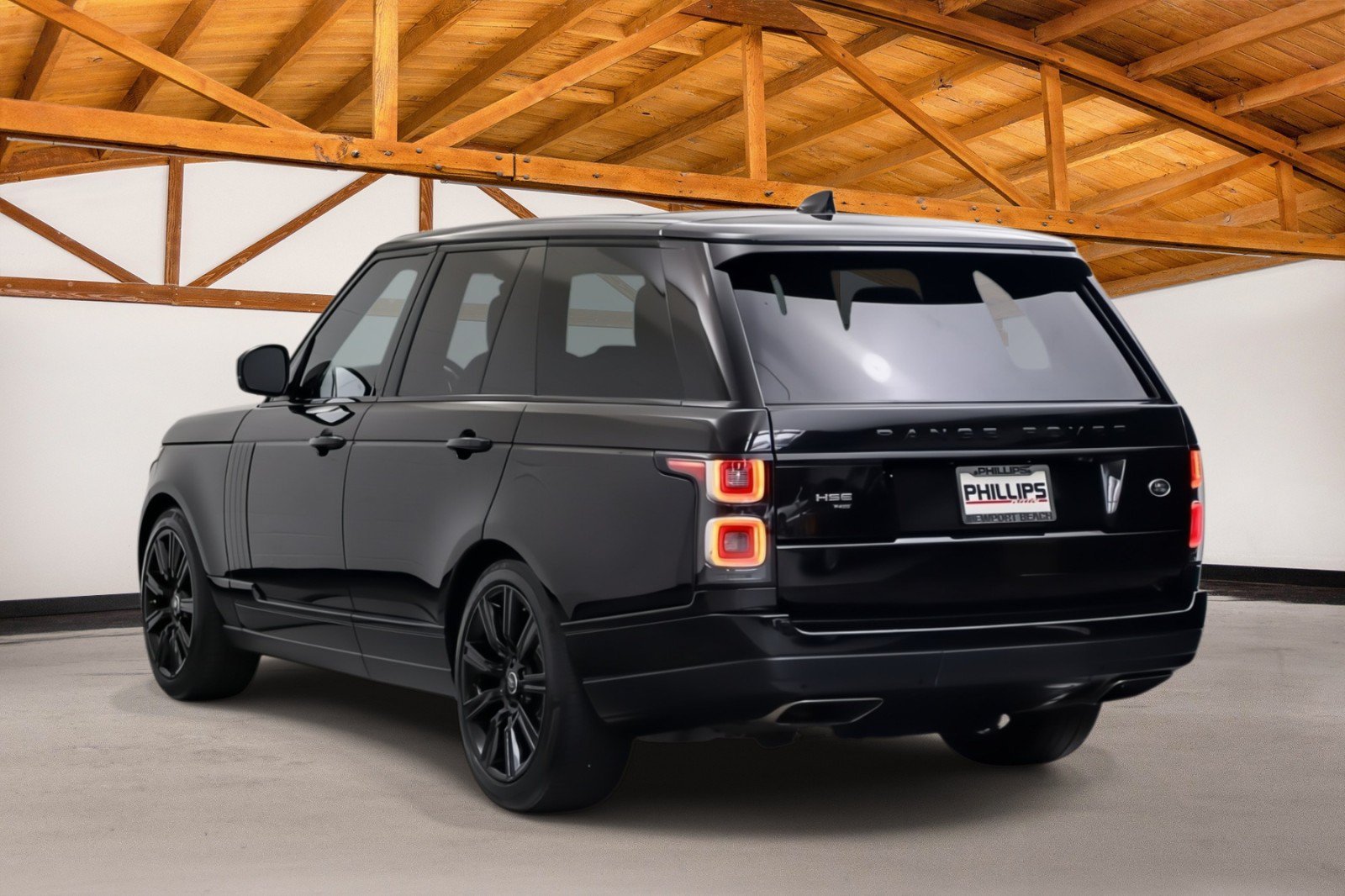 Used 2020 Land Rover Range Rover HSE AWD/4WD image 3