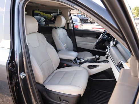 Used 2022 Kia Telluride EX w/ EX Premium Package FWD image 31