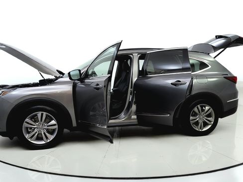 Used 2022 Acura MDX FWD image 11