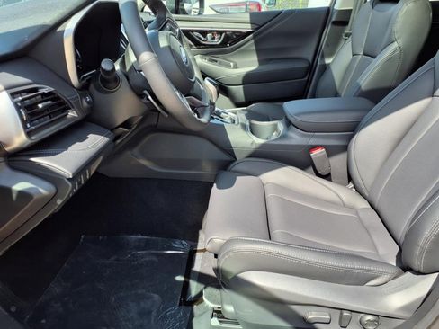 New 2025 Subaru Outback Limited image 8