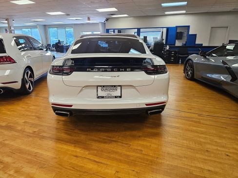 Used 2018 Porsche Panamera 4 w/ Premium Package Plus image 6