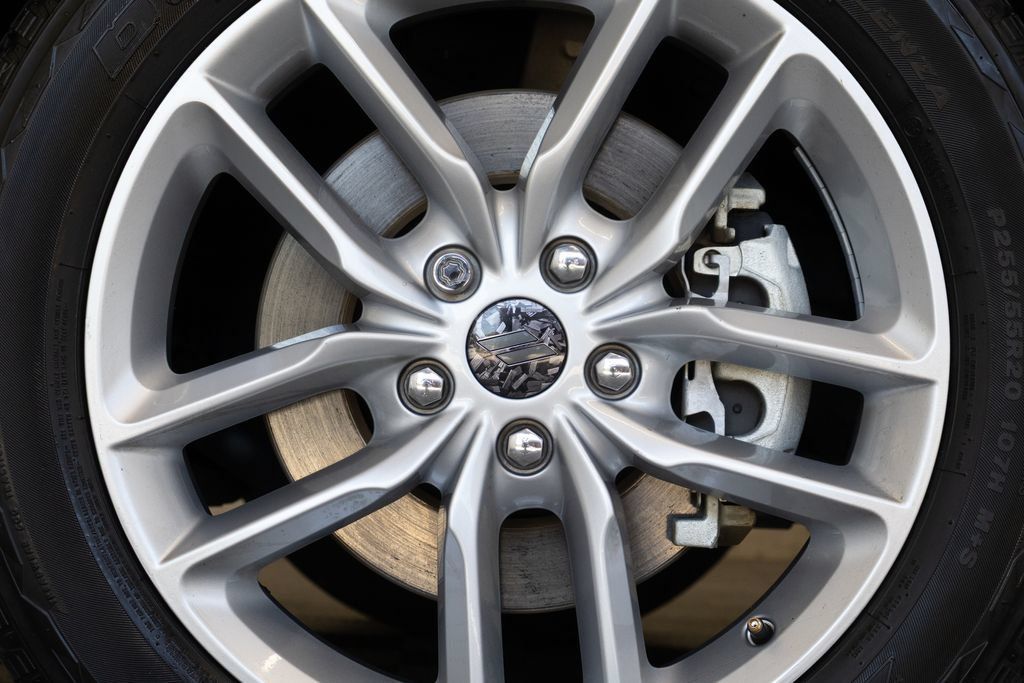 Used 2022 Dodge Durango R/T RWD image 11