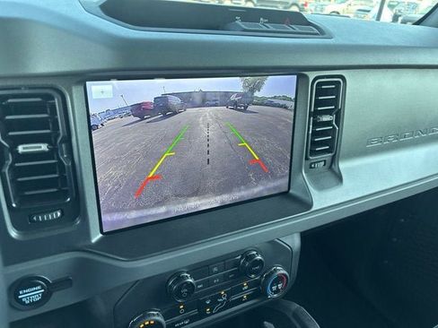 Certified 2024 Ford Bronco Big Bend AWD/4WD image 2