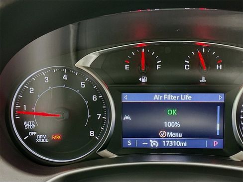 Used 2024 GMC Terrain SLT w/ LPO, Floor Liner Package image 12