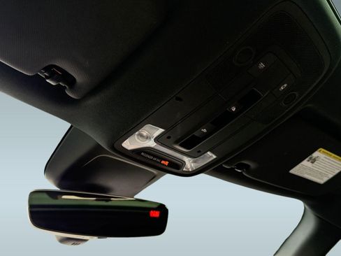 Used 2021 Audi Q3 2.0T Premium w/ Convenience Package image 19