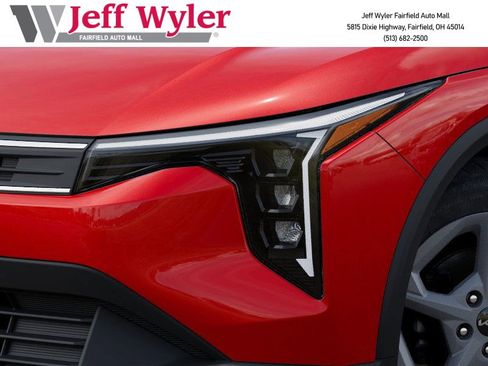 New 2025 Kia K4 LXS image 11