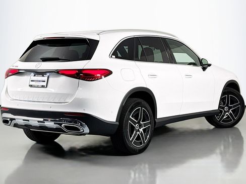 New 2026 Mercedes-Benz GLC 300 image 11