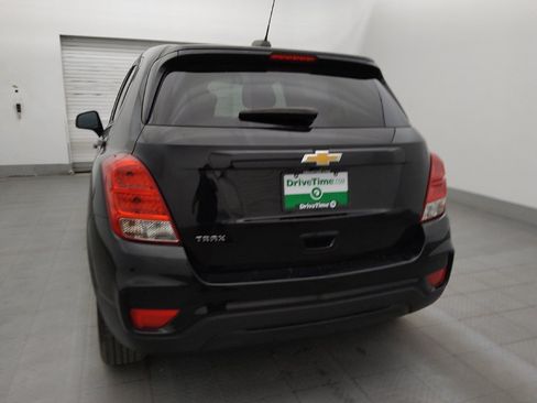 Used 2020 Chevrolet Trax LS w/ Tint and Cruise Package FWD image 6