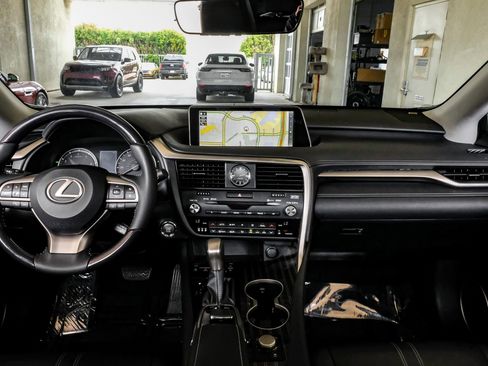 Used 2019 Lexus RX 350 FWD w/ Luxury Package image 14