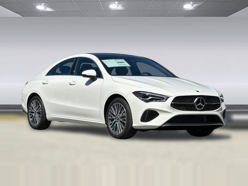 Used 2026 Mercedes-Benz CLA 250 image 6