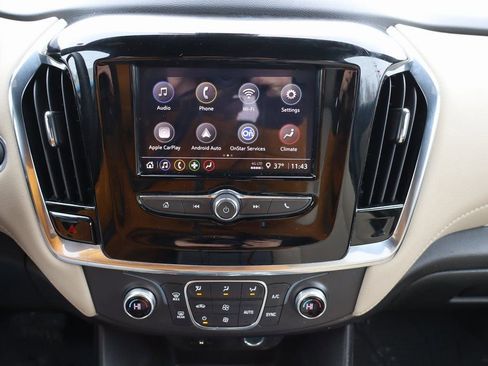 Used 2024 Chevrolet Traverse LS w/ Safety Package image 11