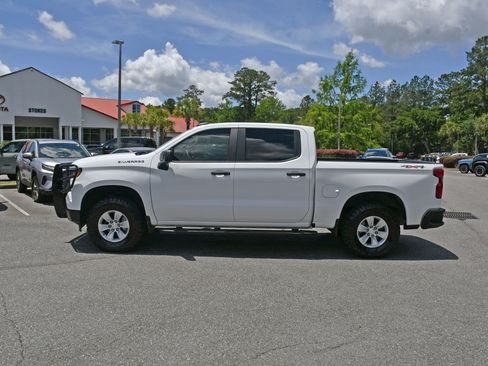 Used 2023 Chevrolet Silverado 1500 W/T w/ WT Value Package AWD/4WD image 2