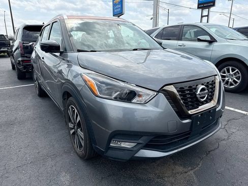 Used 2020 Nissan Kicks SR FWD image 4