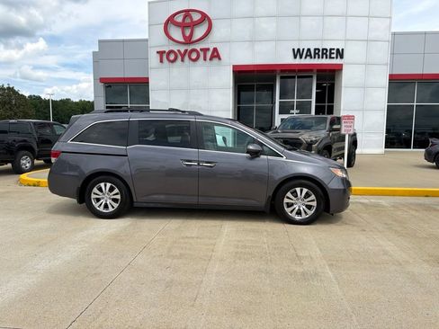 Used 2016 Honda Odyssey EX-L image 9