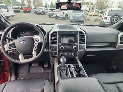 Used 2018 Ford F150 Lariat w/ Equipment Group 502A Luxury image 14